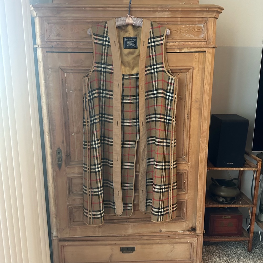 Burberry wool liner 41” length
